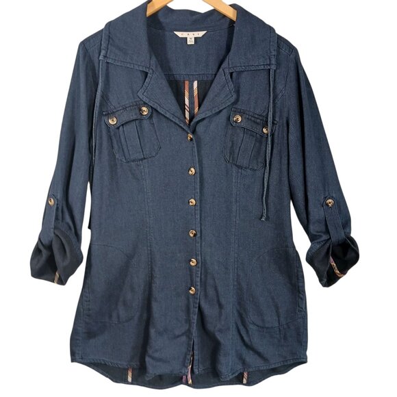 CAbi,  Lightweight, Dark Chambray Jacket Size Medium, Button Front, Long sleeve - Picture 1 of 16